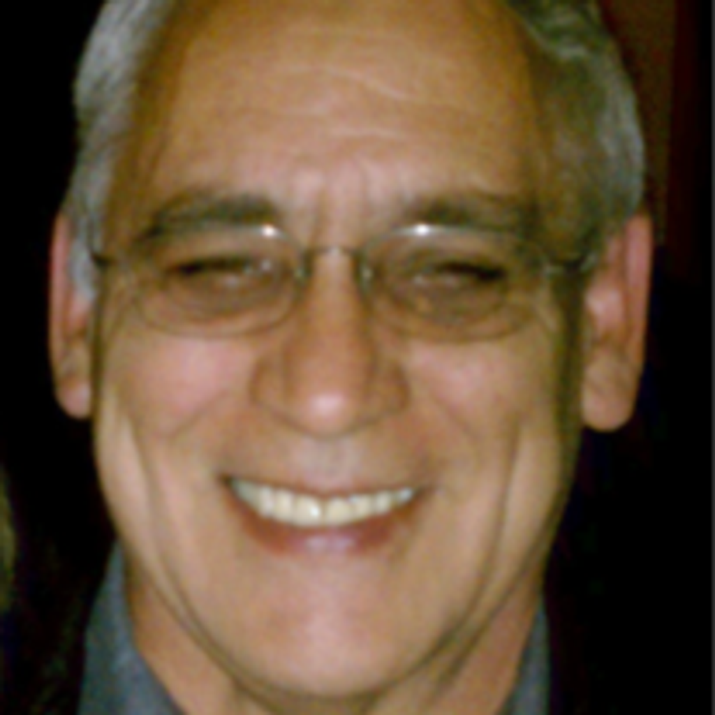 Billy Batchelor Profile Photo