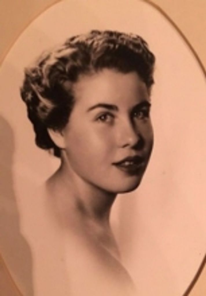 Suzanne T. Guinivere