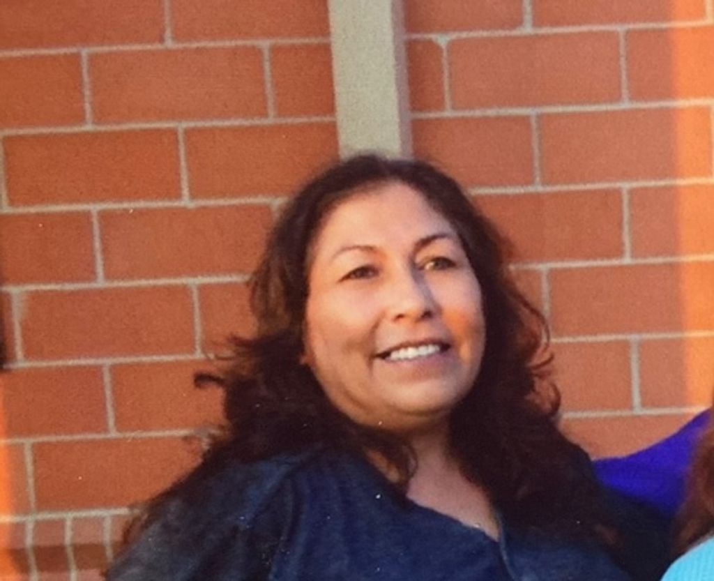 Rosie Meneses Cameron