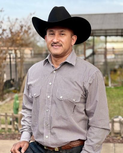 Julio Gaytan's obituary image