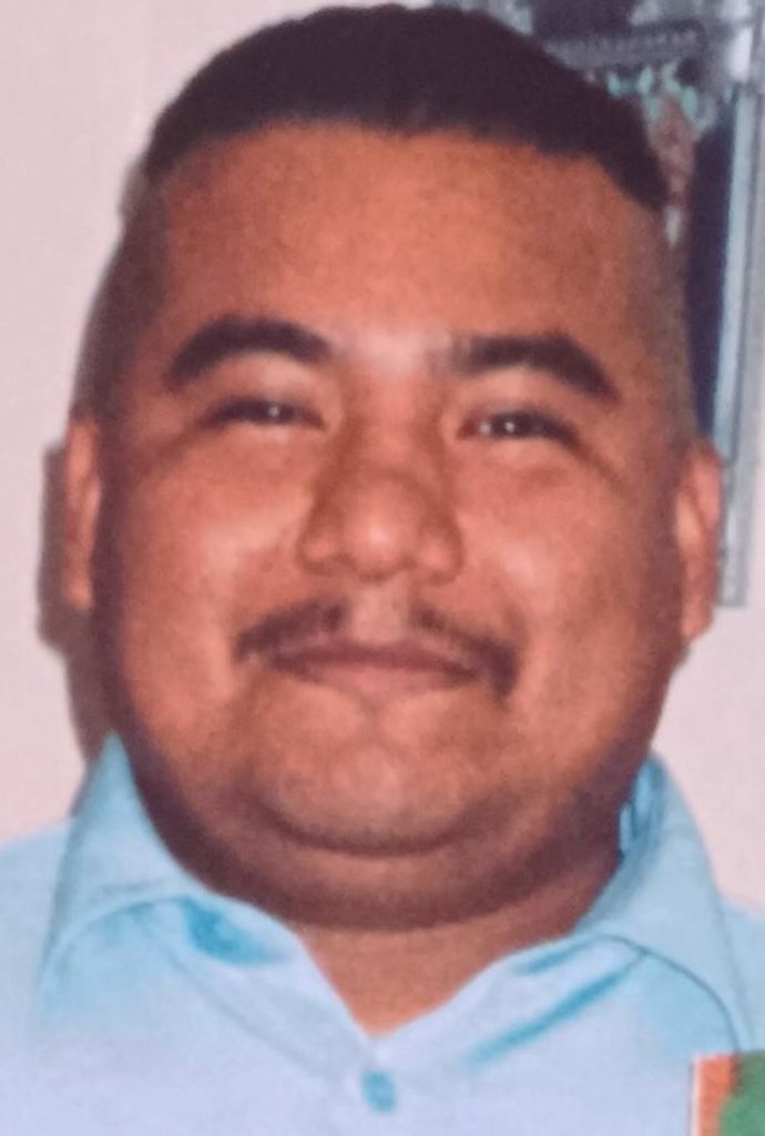 Victor Manuel Manzanarez Mora