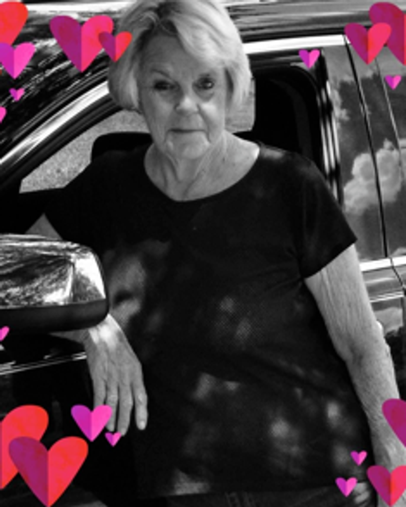 Faye Spahn Profile Photo