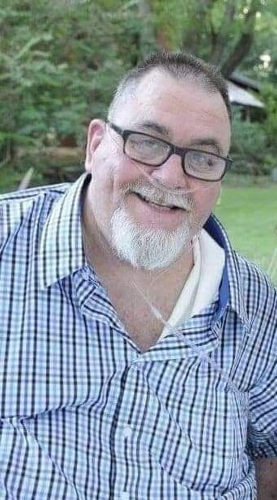 Richard W Snyder, III