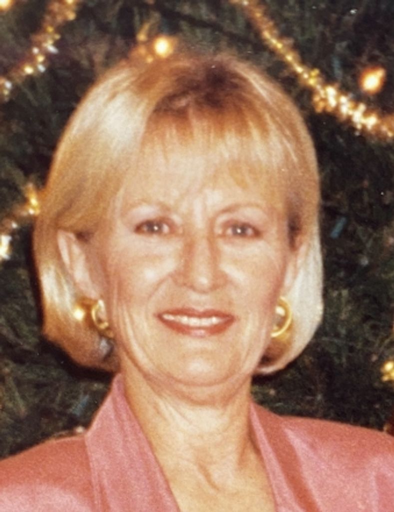 Margot Regina Golabchi  Profile Photo