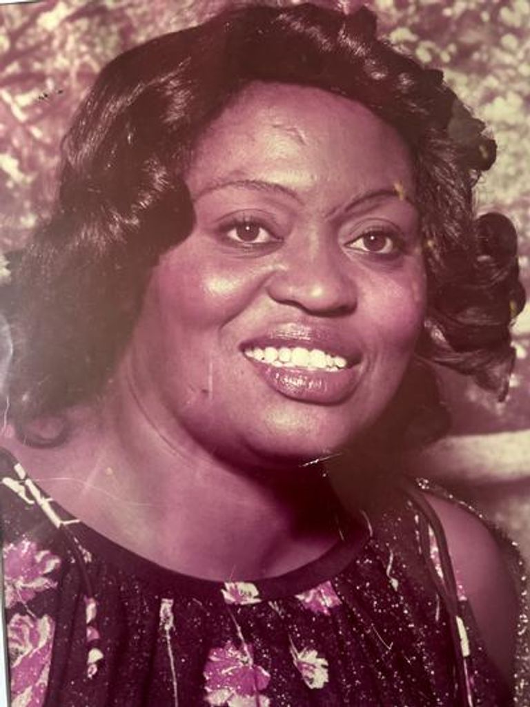 Larine Brown Thomas Profile Photo