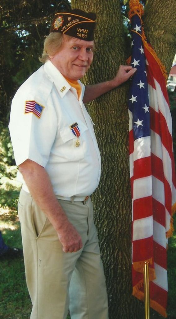 Richard Edmond "Smiley" Sandberg Profile Photo
