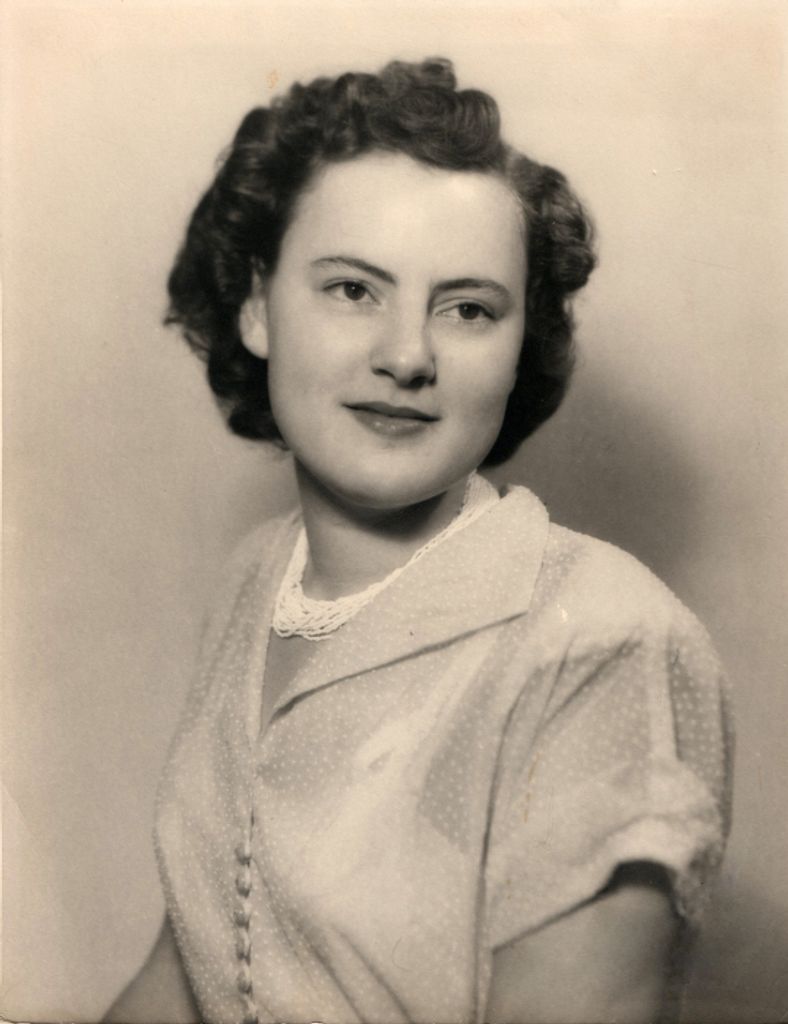 Joyce (Hubbard)  Regis