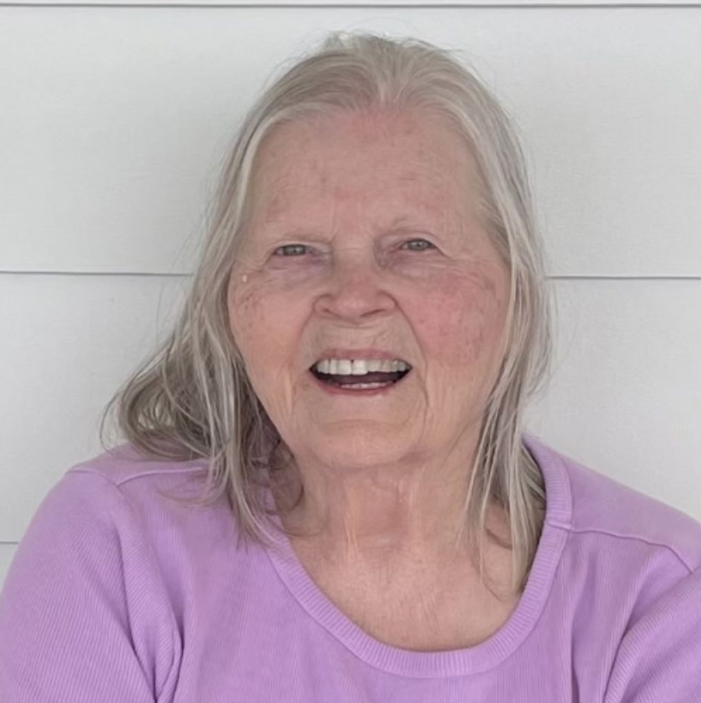 Lorraine Roseann Hunke Profile Photo