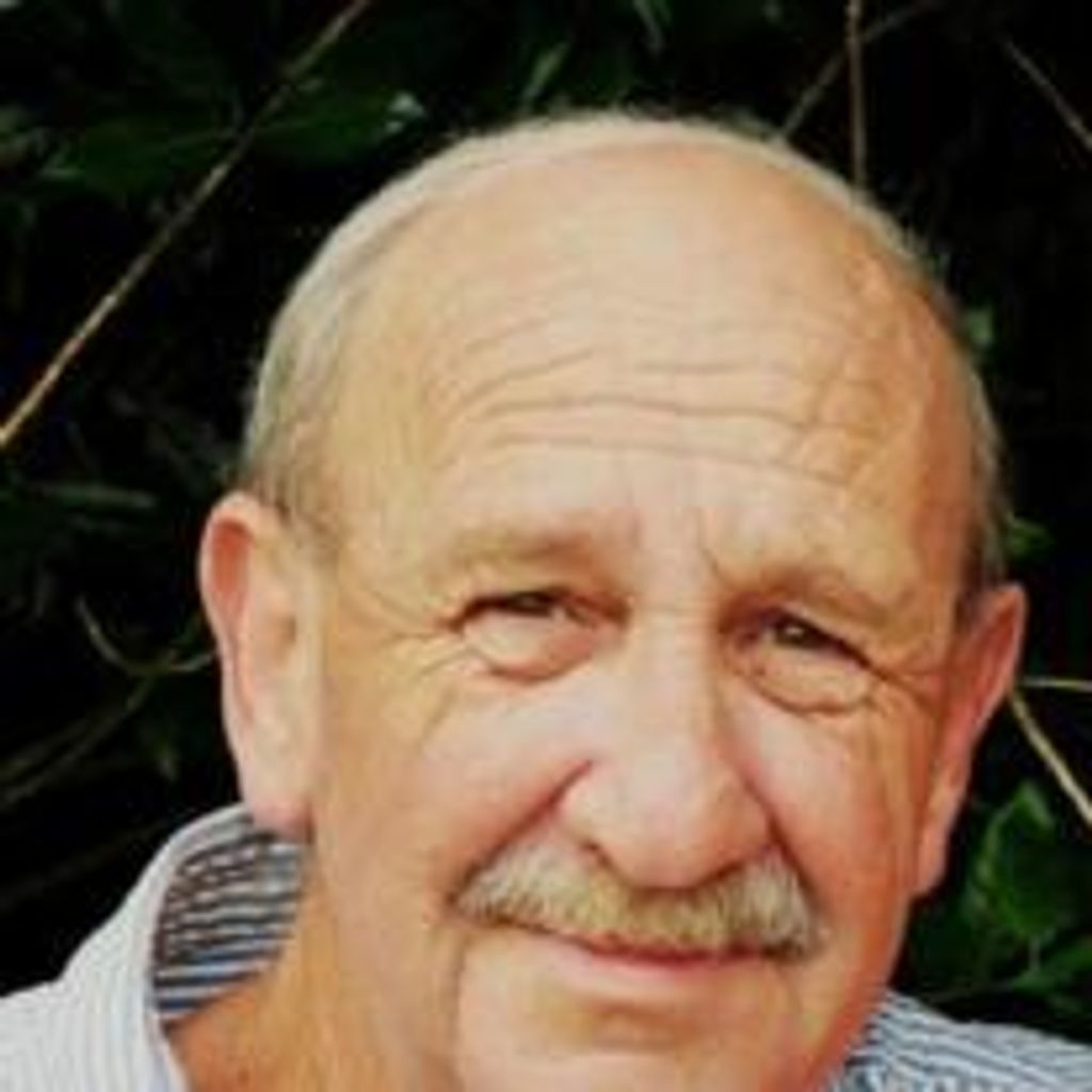 Robert  "Bobby" Jones Profile Photo