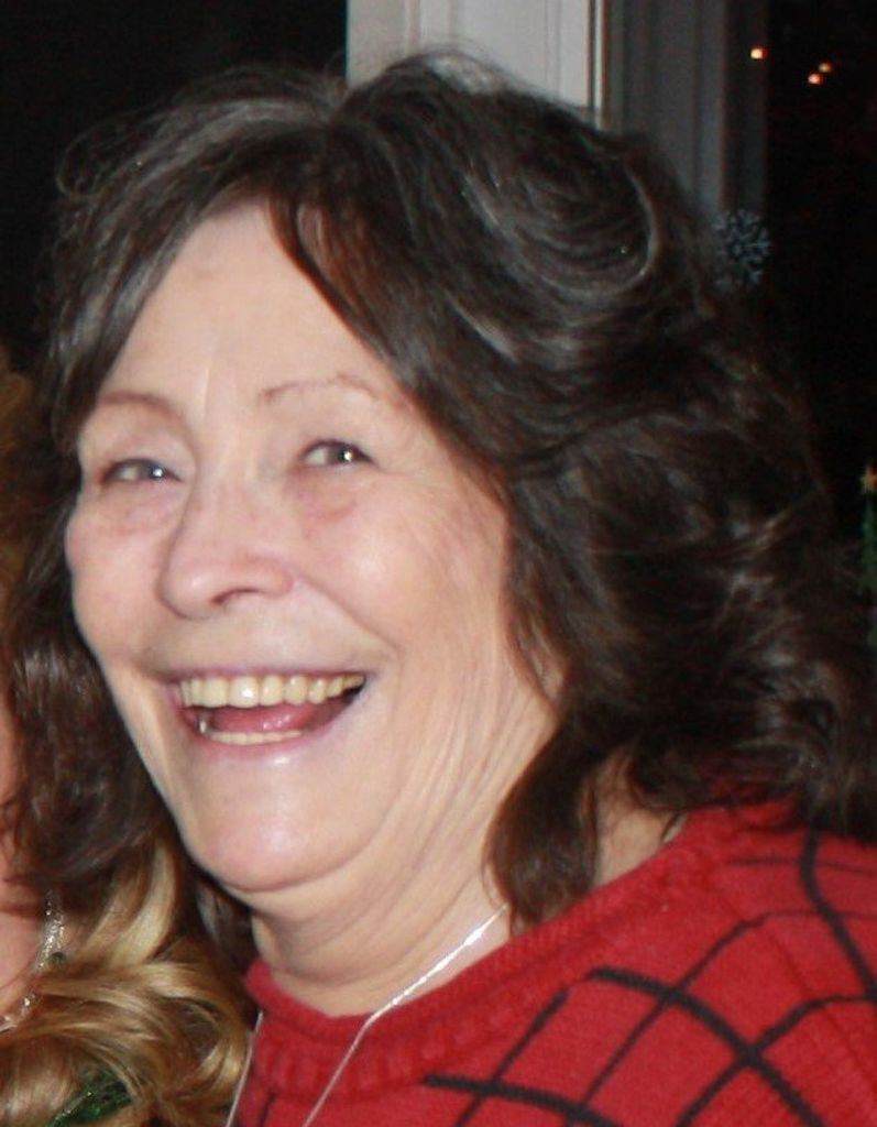 Joanne Earl