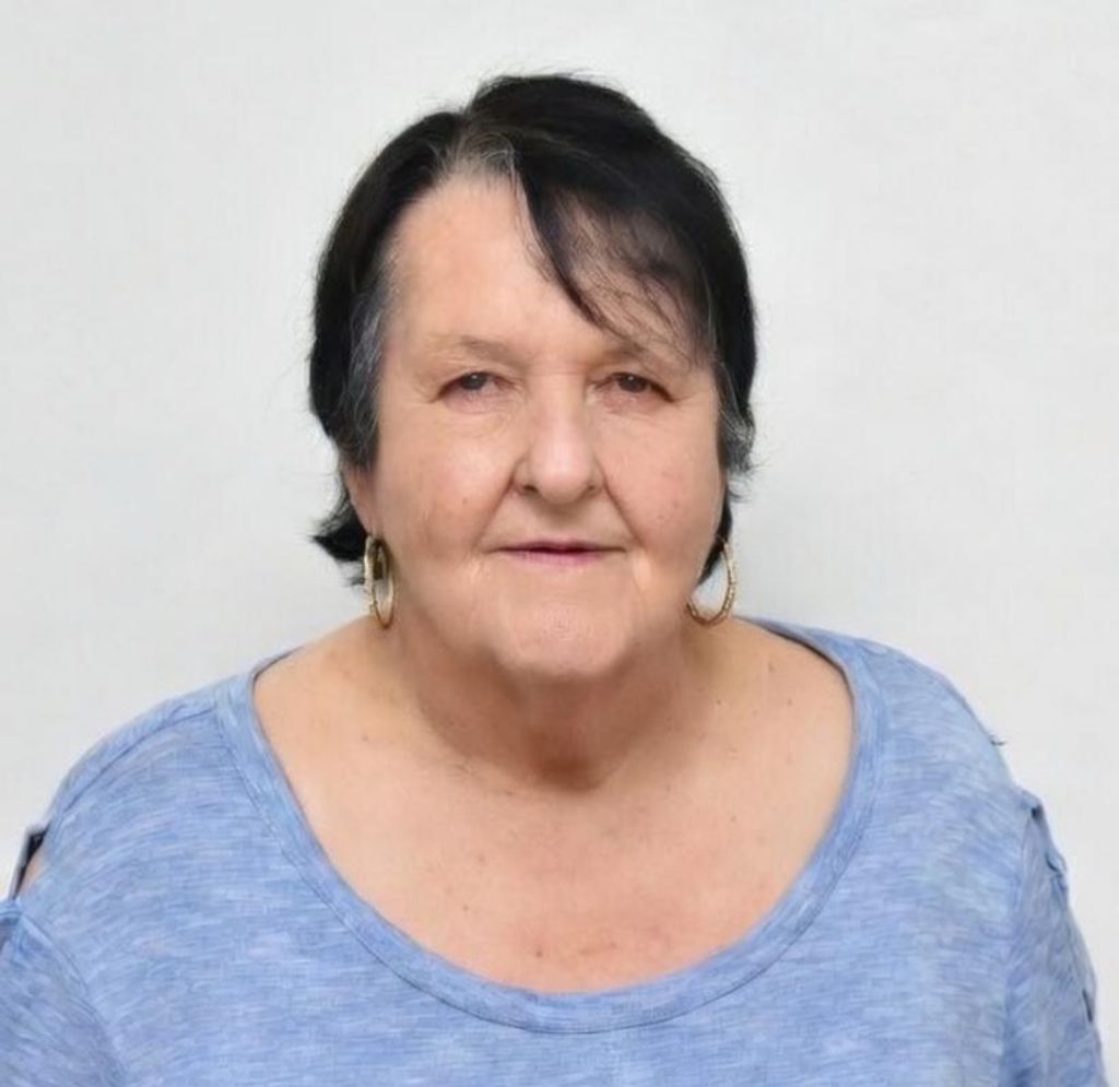 Brenda Trahan Laughlin Profile Photo