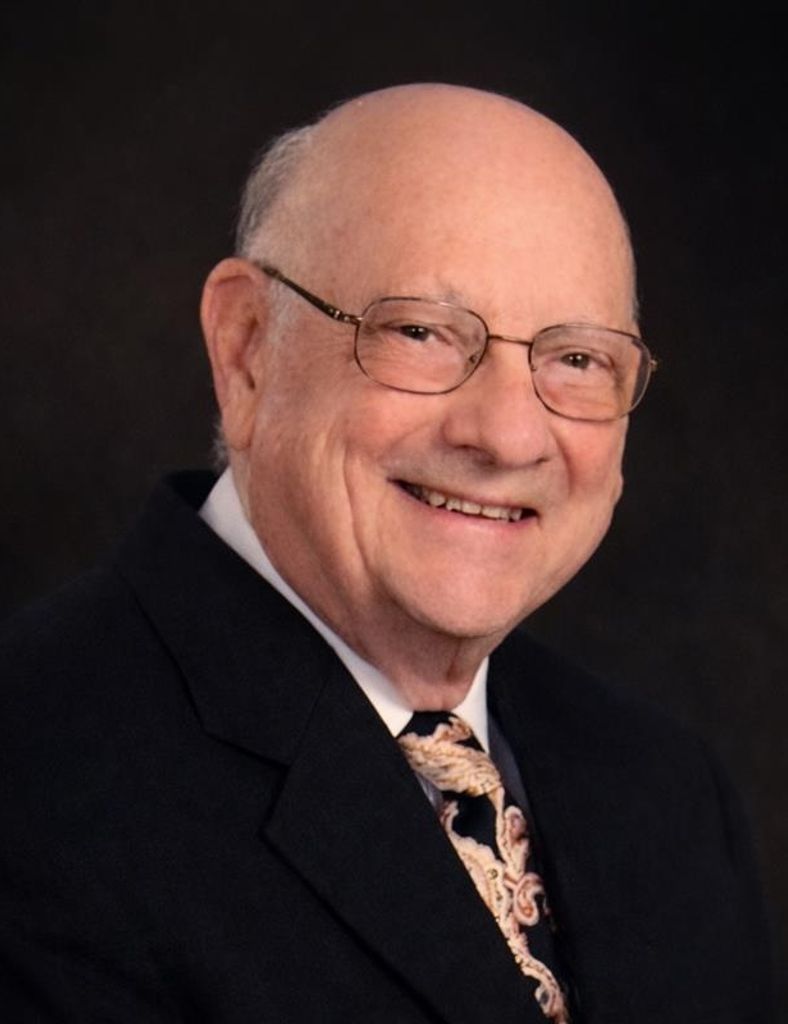 Robert  L.  Leslie