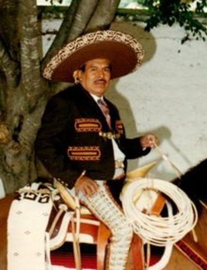 Salvador Heredia Caras