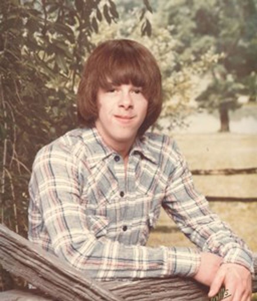 Gary L. Wahlert Profile Photo