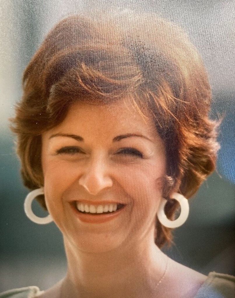 Juliette Simone Scott Profile Photo