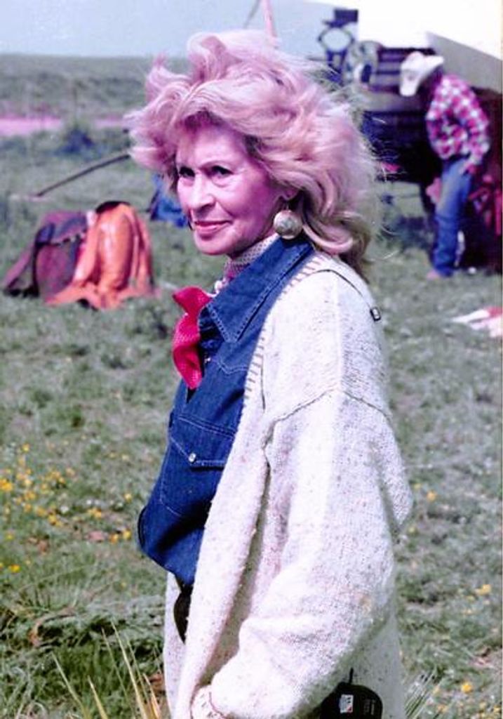 Clara Marie Cooper Profile Photo
