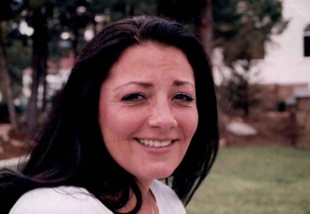 Tracy Lynne Apodaca Holley