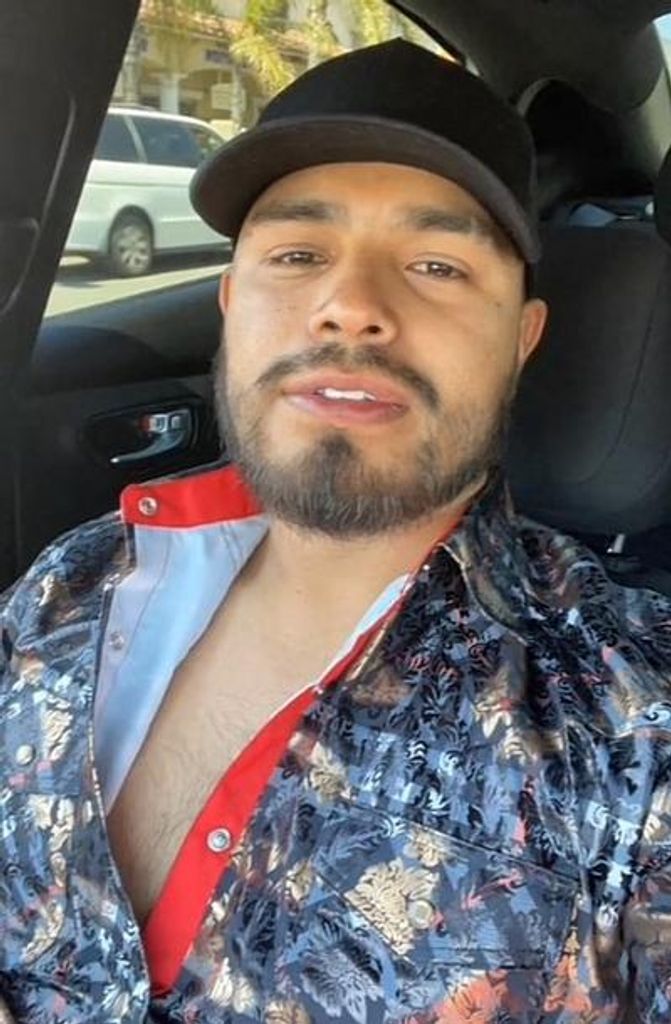 Adrian Guzman Profile Photo