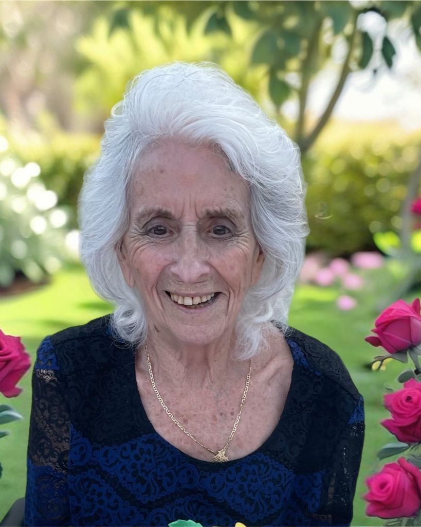 Celia Elesppe Profile Photo