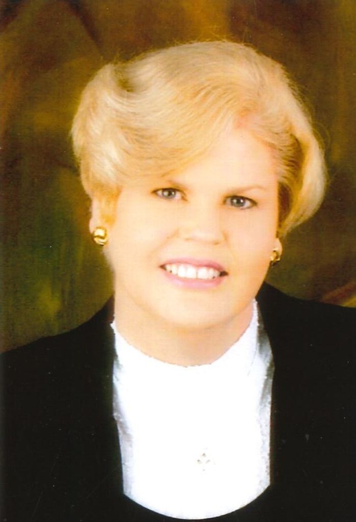 Robin Virginia "Ginger" Fouts Row Profile Photo