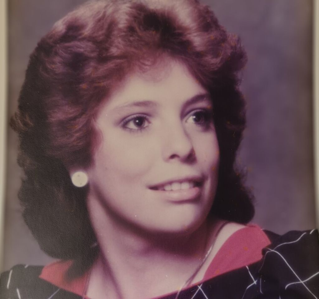 Leslie Lansdowne Profile Photo
