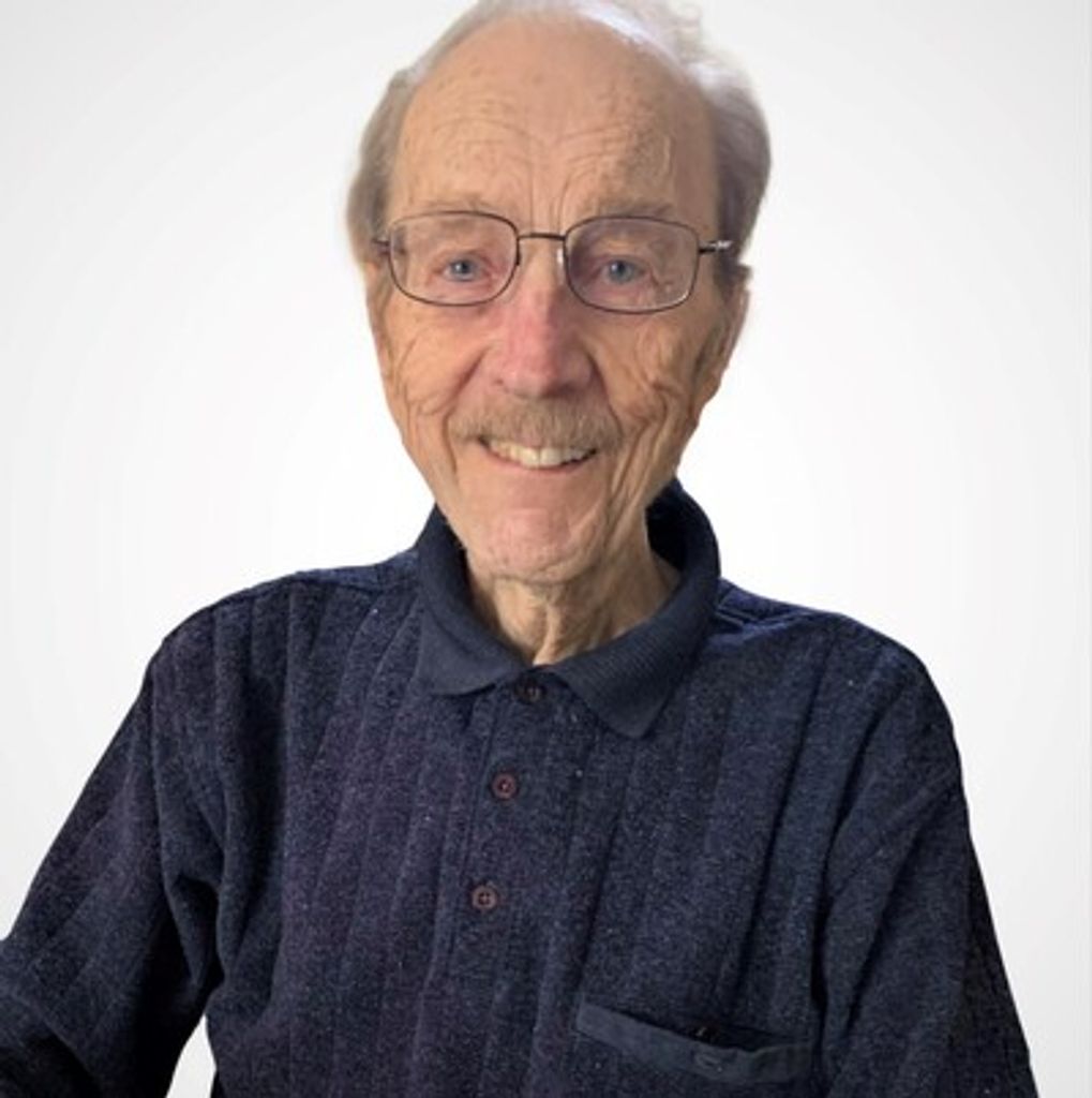 Adam John Mikrot Profile Photo