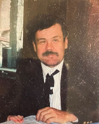 Thomas J. Hunt Profile Photo