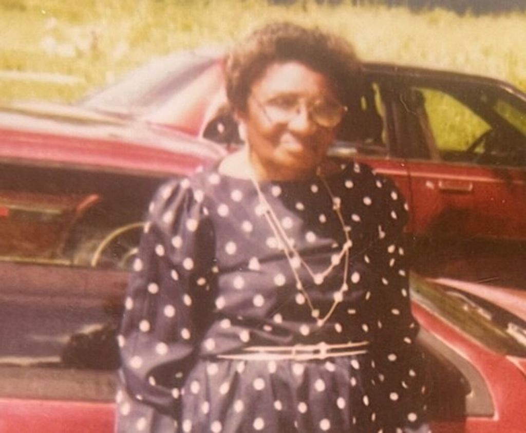 Mrs. Willie Mae Mays Reddix Profile Photo