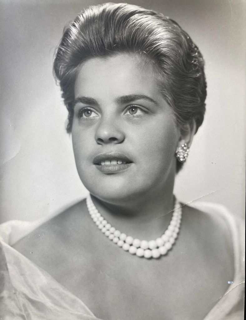 Irene Briggitte Amelang Pribish Profile Photo