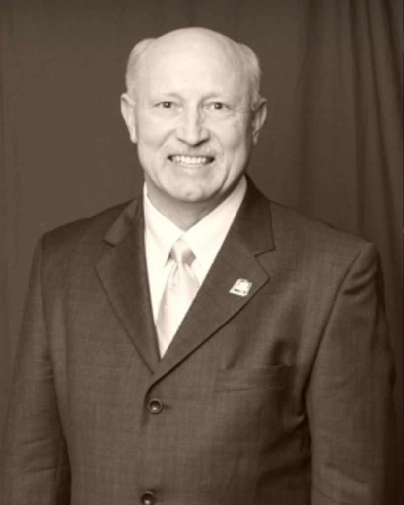 Scott Thomas Duncan Profile Photo