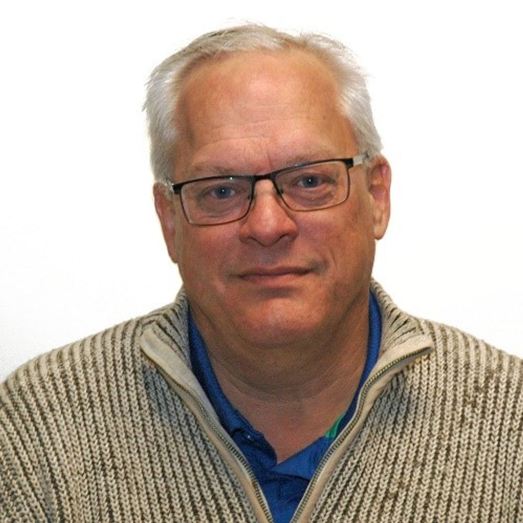 Christopher Favre Hillenbrand Profile Photo