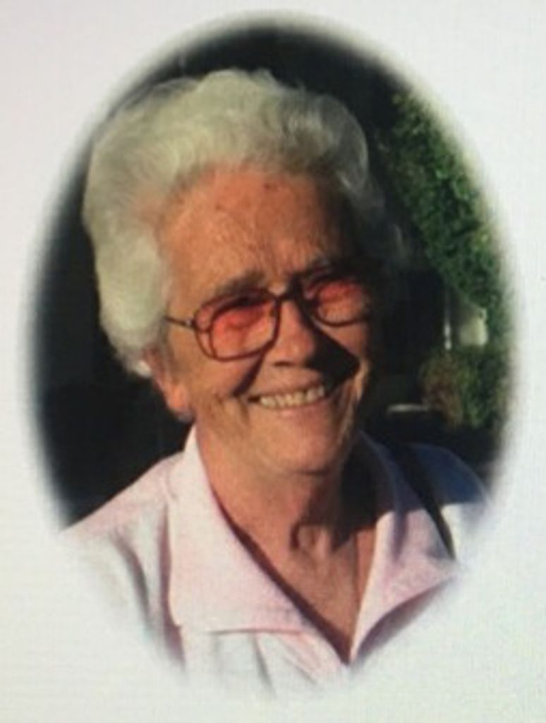 Maxine Lucille Snow