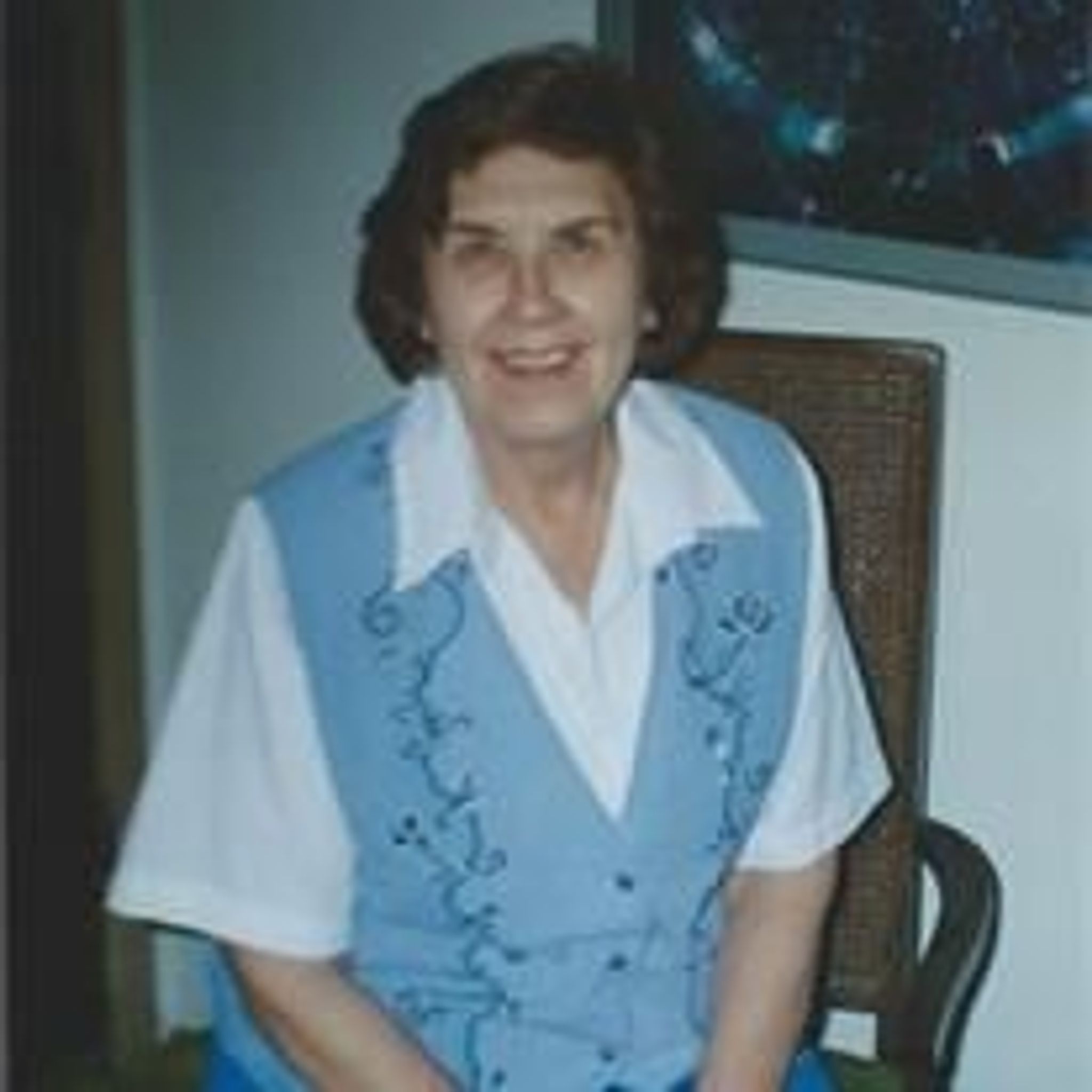 Hannelore Linzmeier photo gallery image 1 of 1