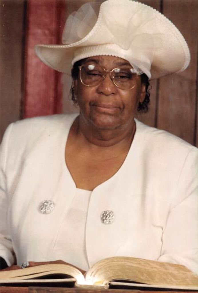 MAE SCOTT