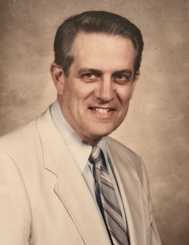 Lowell  Thomas Snyder Sr. Profile Photo