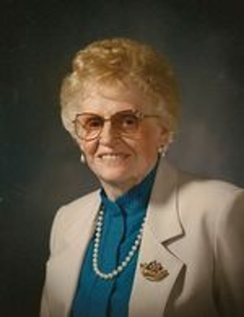 Effie Lavina Kliniski