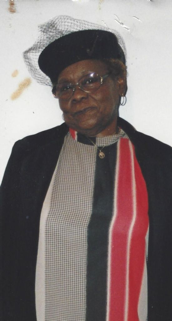 Teola "Gussie" Currie