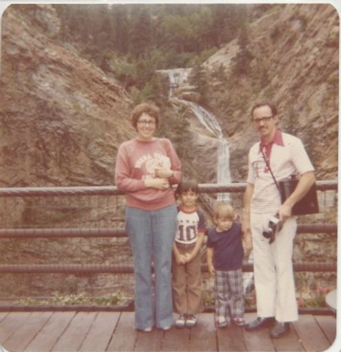 Karen Browning Penisten photo gallery thumbnail 102 of 200