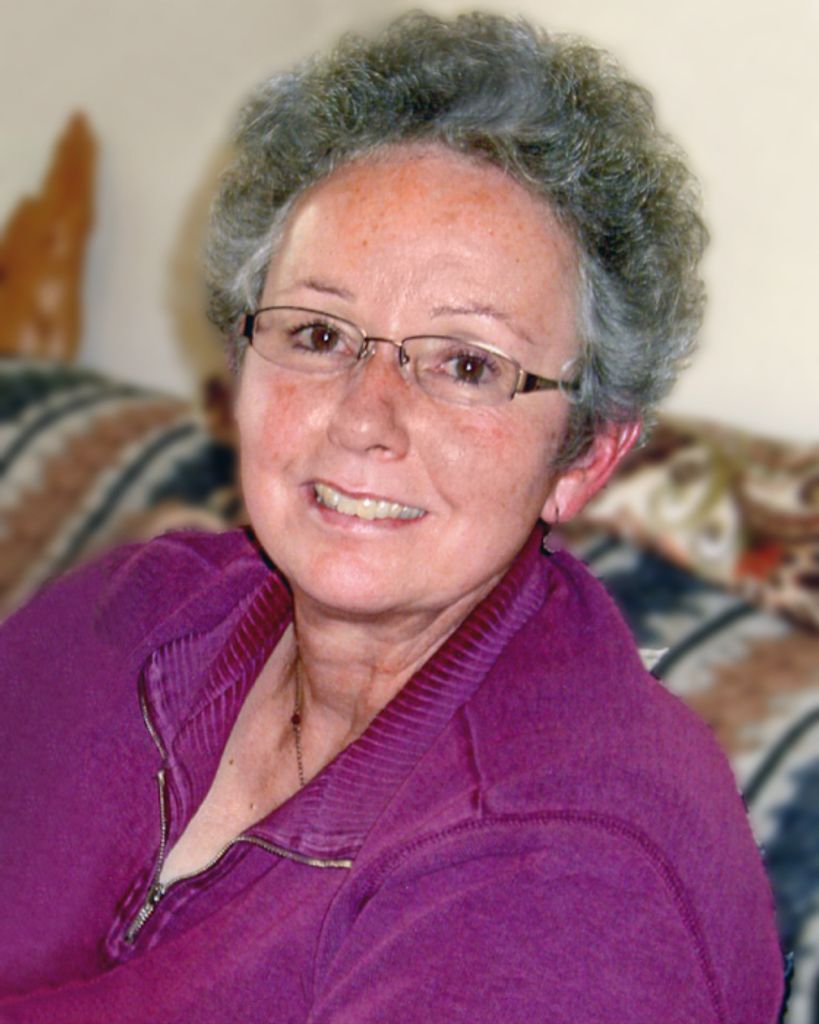 Patricia (Hammer)  Hollon