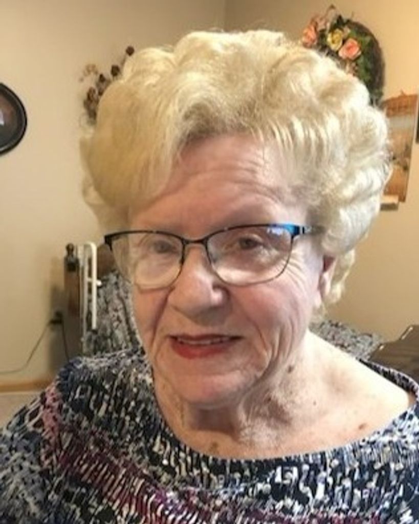 Helen E. Schroeter Profile Photo