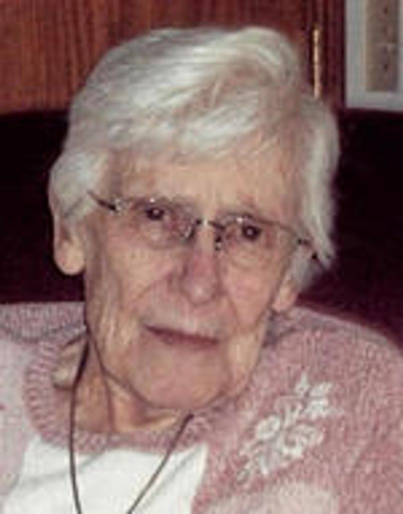 Betty M (Hart)  Theiss