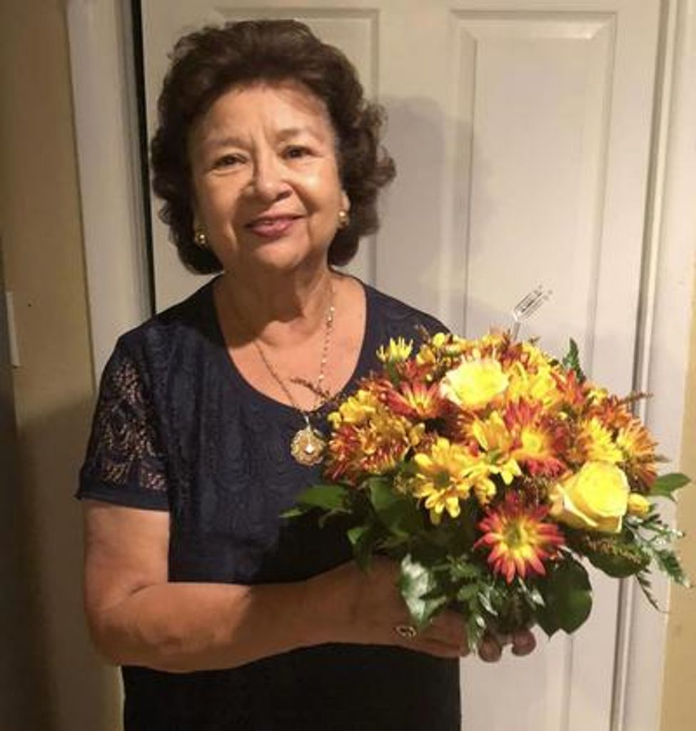 Elva Sauceda Longoria