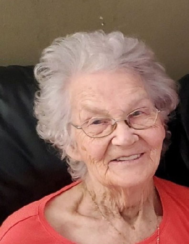 Joanne Beverly Benttine