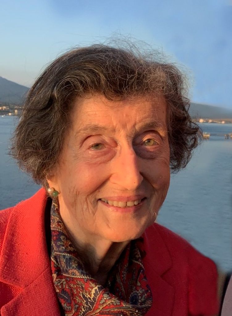 Nelly Auersperg, Md/Phd