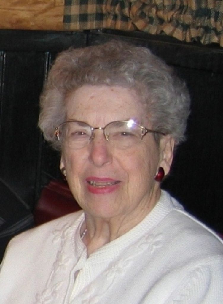 Helen Jean Maycinik Profile Photo