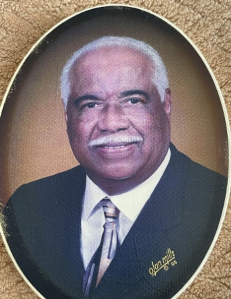 Ealie Willie Thornton, Jr.