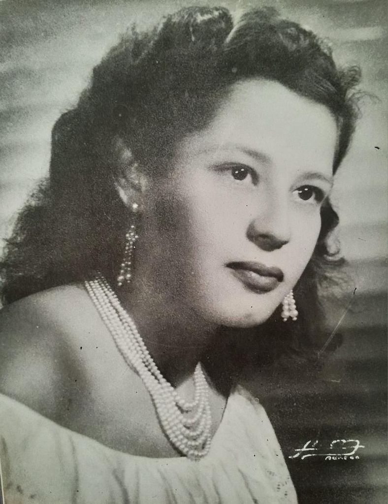 Juana Armida Santos Torres