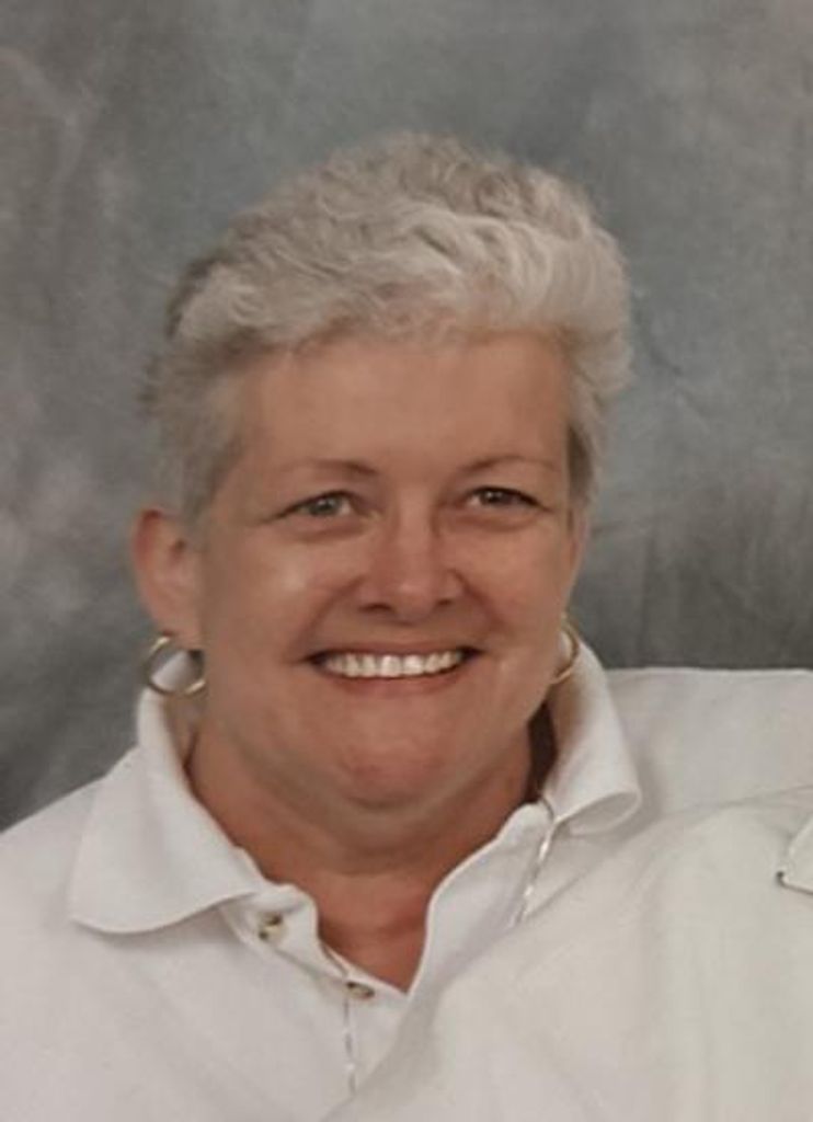 Linda Lee Lucas Profile Photo