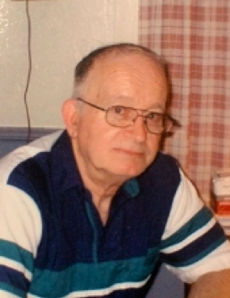 Robert D Hill