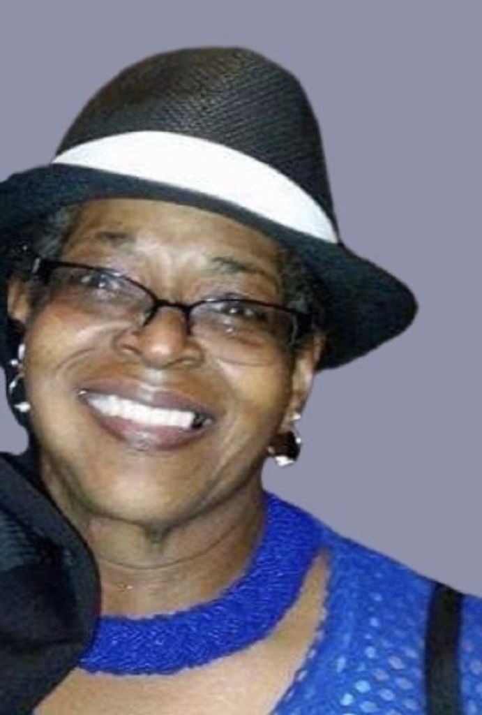 Lorainna Kay Hurde-Holzmeister Profile Photo